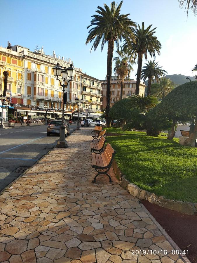 In Centro A Rapallo Eksteriør billede